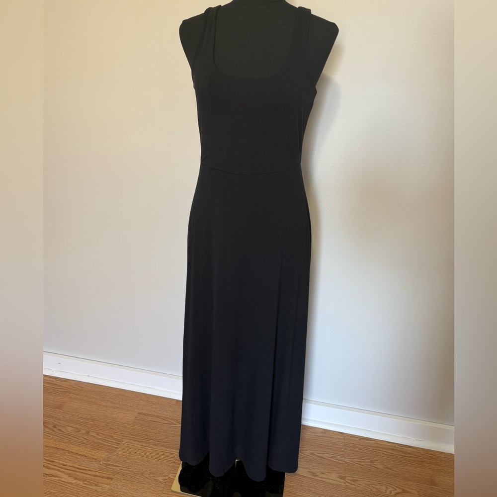 Old Navy Black Sleeveless Maxi Dress